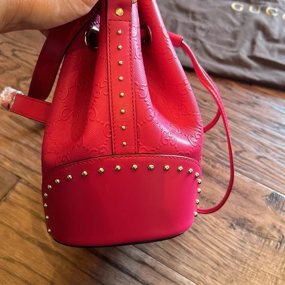 Stunning Gucci GG Guccissima Studded Bucket Bag - Picture 5 of 16